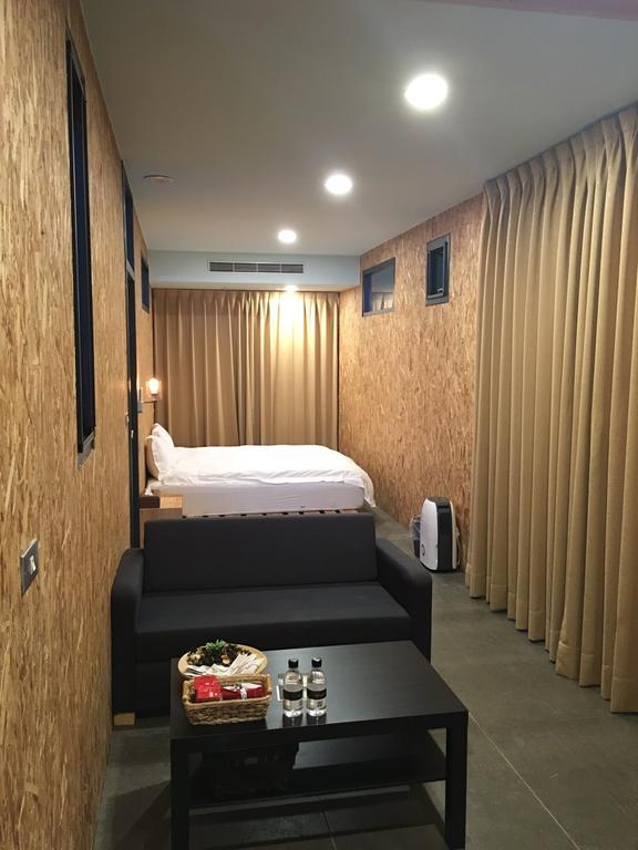 Sunlife X Sunshine Inn كاوتون المظهر الخارجي الصورة